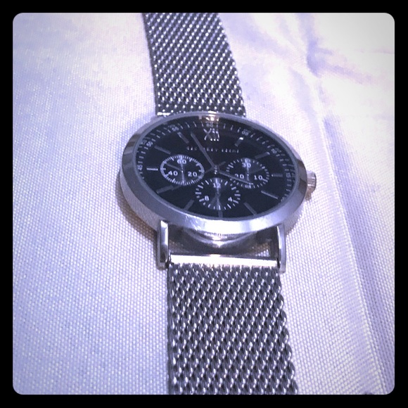 Geoffrey Beene Other - Geoffrey Beene watch nice watch